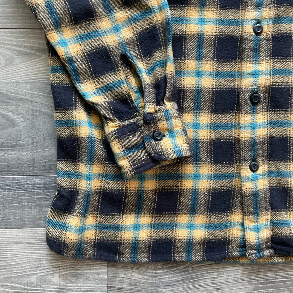 Levi’s Relaxed Fit Flannel Shirt Men’s LARGE Yellow Black Turquoise Plaid 19587